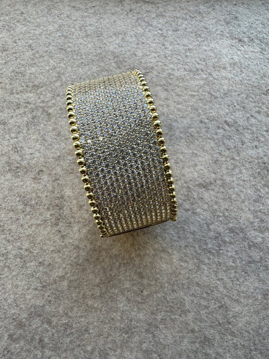Zoë cuff bangle gold