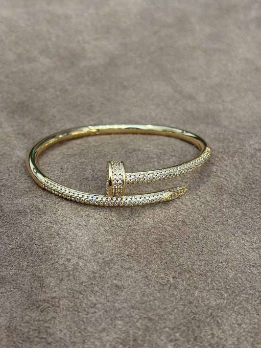 Nail bangle white sapphire (unisex)