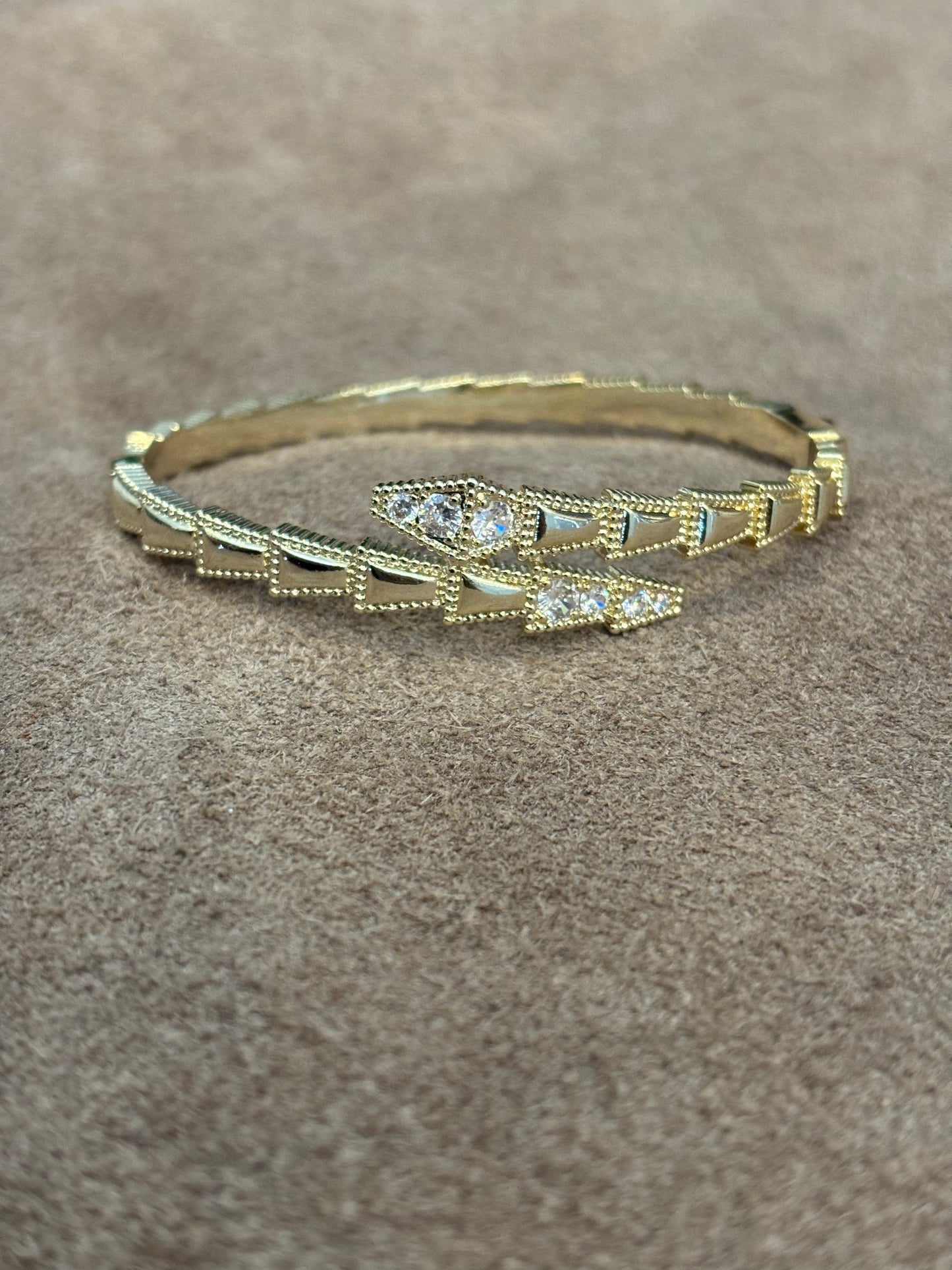 Serpentine bangle