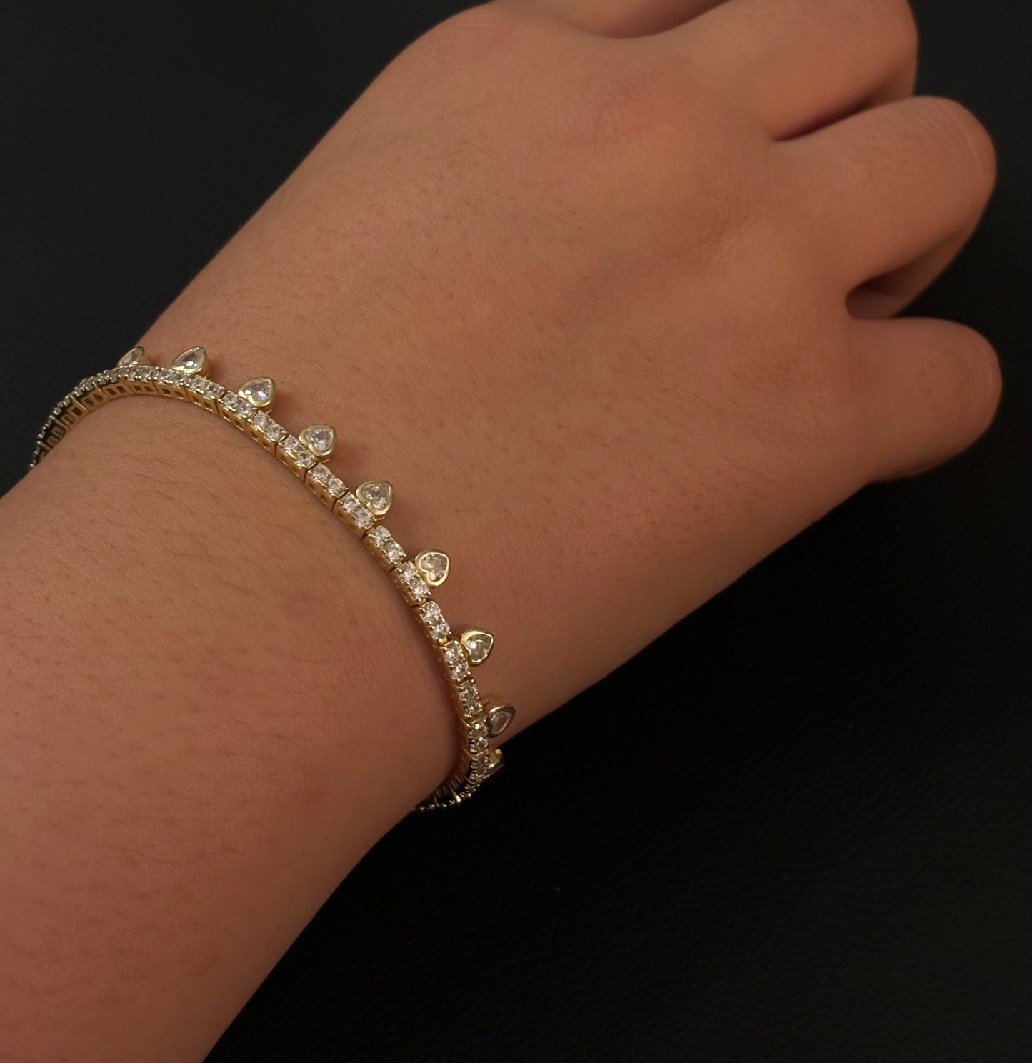 Heart ornament bracelet