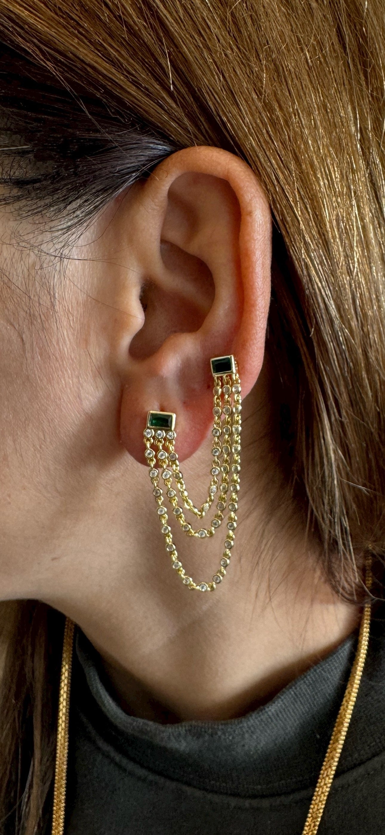 Double chain green earrings