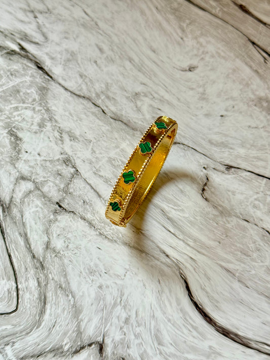 Malachite clover bangle