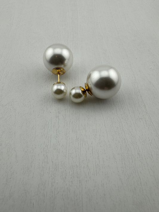 Pearl tribales ear studs