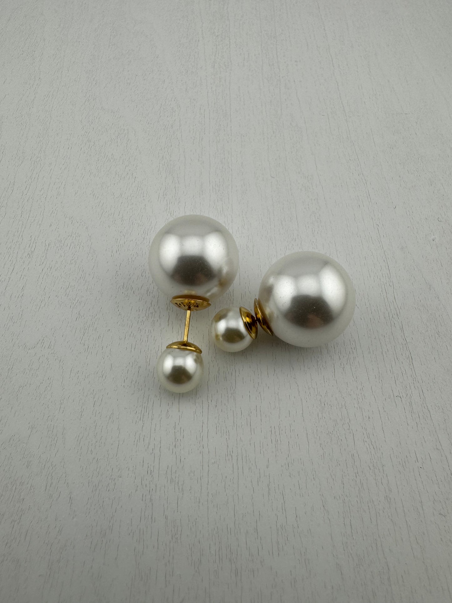 Pearl tribales ear studs