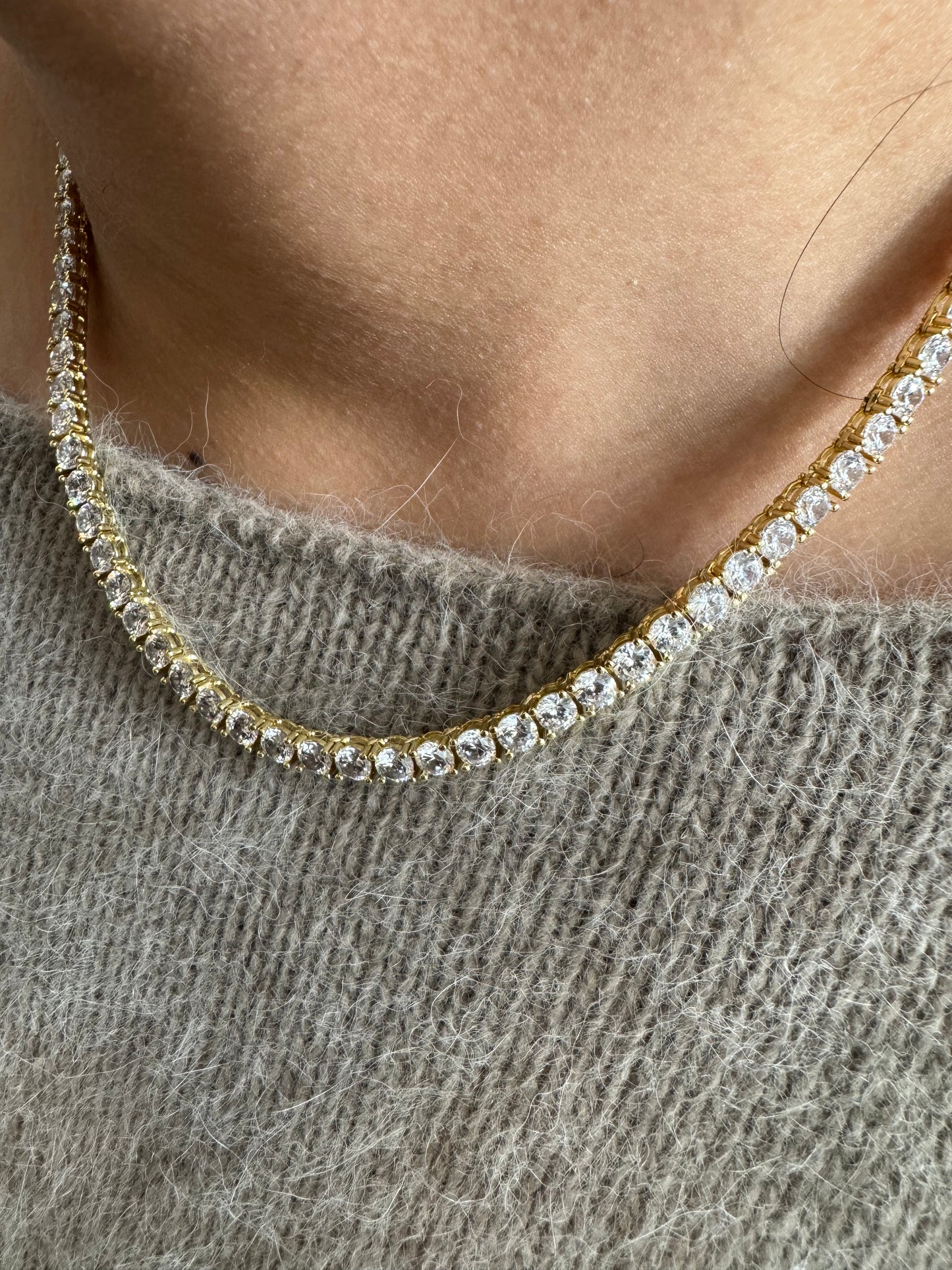 Tennis necklace gold 4 mm