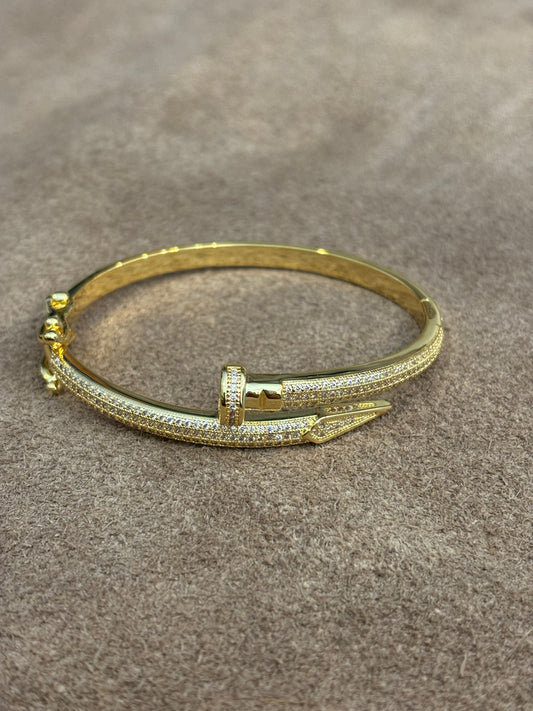 Double clasp nail bangle