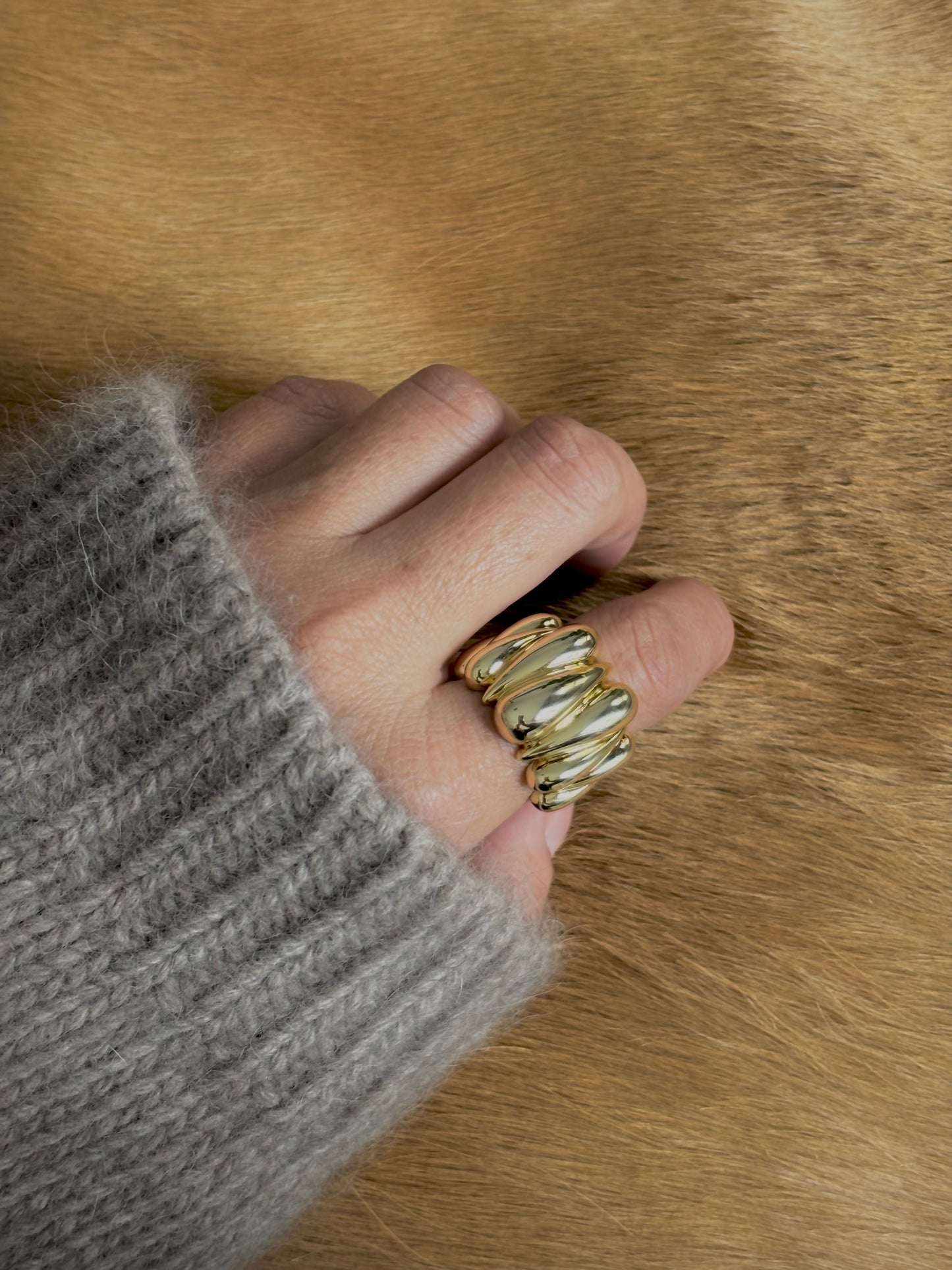 Canine ring