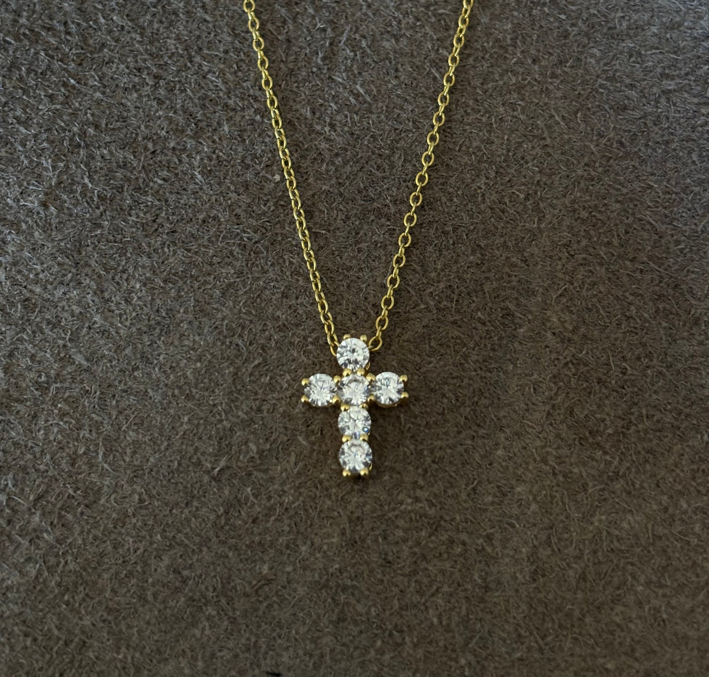 Small cross pendant necklace