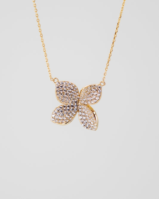 Holly necklace