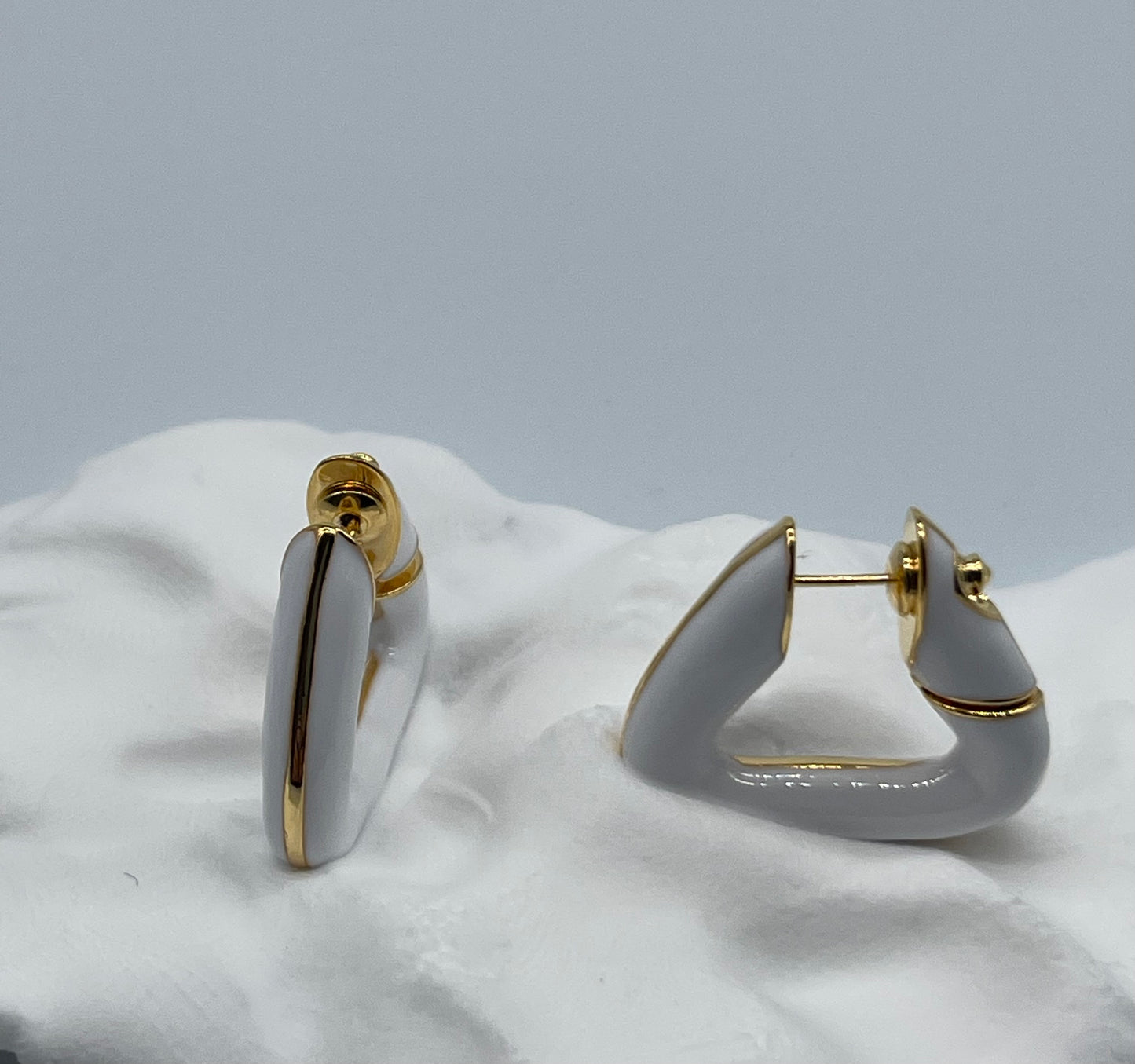 White enamel hoops