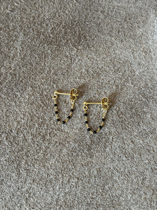 Black/gold beaded chain earrings