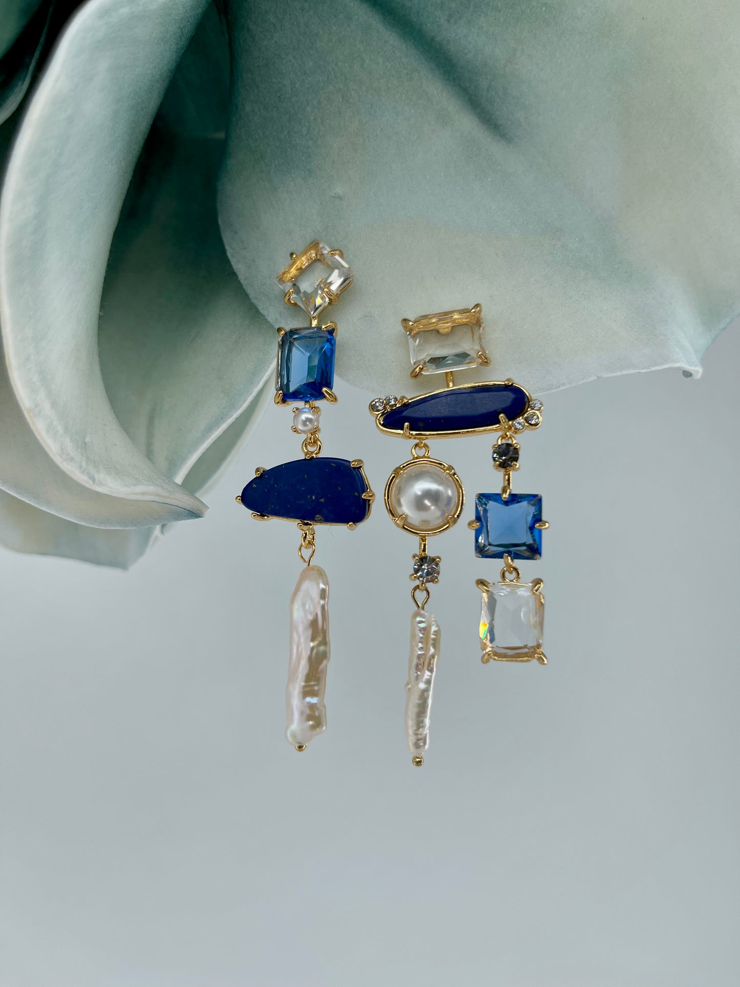 Choè earrings