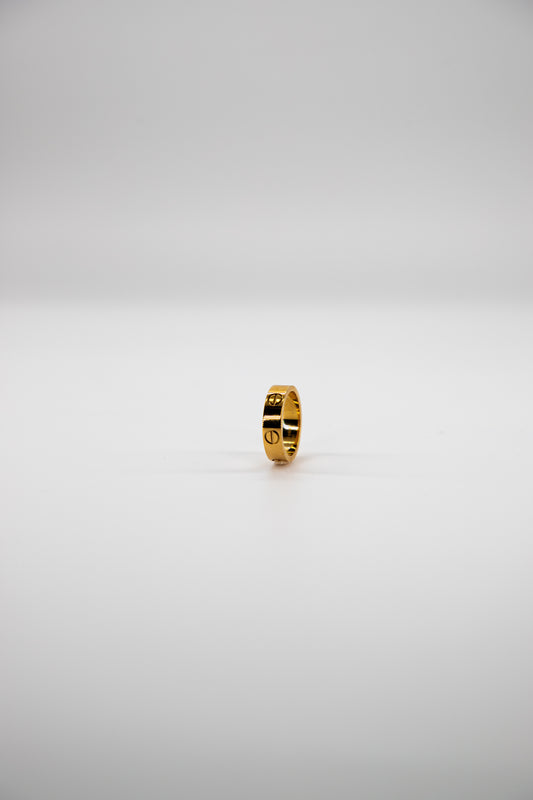LOVE GOLD RING