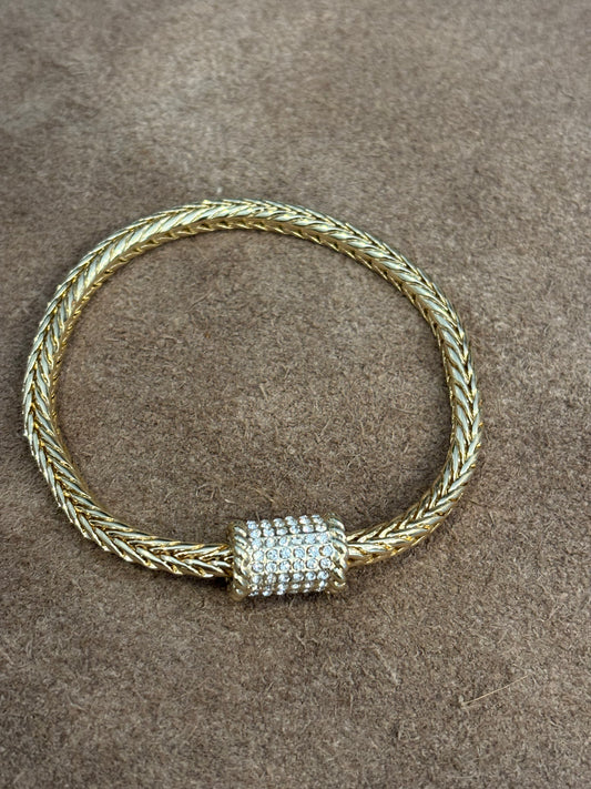 Mesh chain bracelet